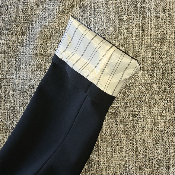 Blazer - Picture 4 of 5